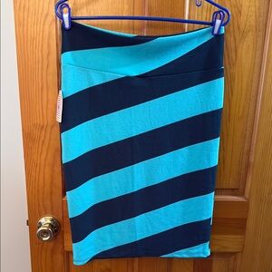 #84 - LuLaRoe Blue Cassie Pencil Skirt